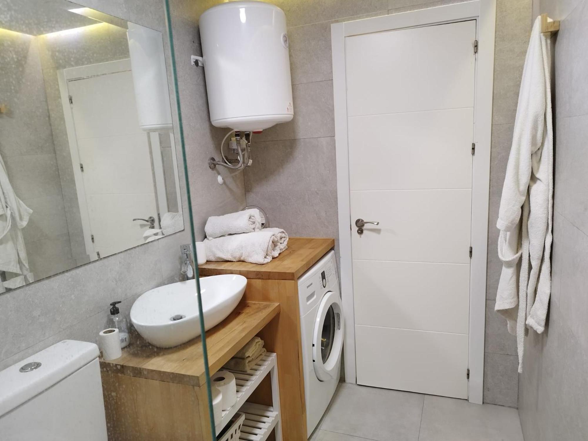 M1 403 Frontal Al Mar Vistas Terraza Y Wifi Apartment Benalmadena Exterior photo